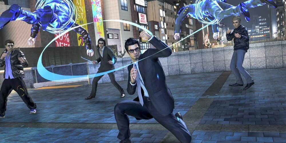 Kiryu spinning enemies around with a blue whip 