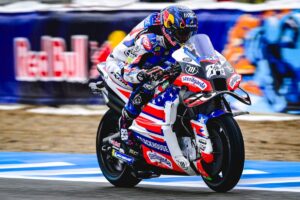 Oliveira: MotoGP tyre pressure rule "shouldn't apply" on damp tracks