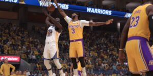 Anthony Davis attempting to block a dunk from Draymond Green in NBA 2K24
