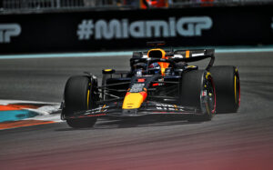 7th consecutive pole for Verstappen, Ferrari ready to fight