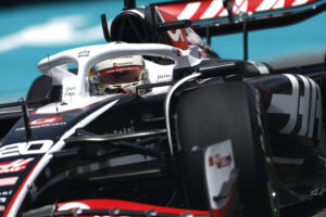 Magnussen on edge of race ban after Miami penalty points
